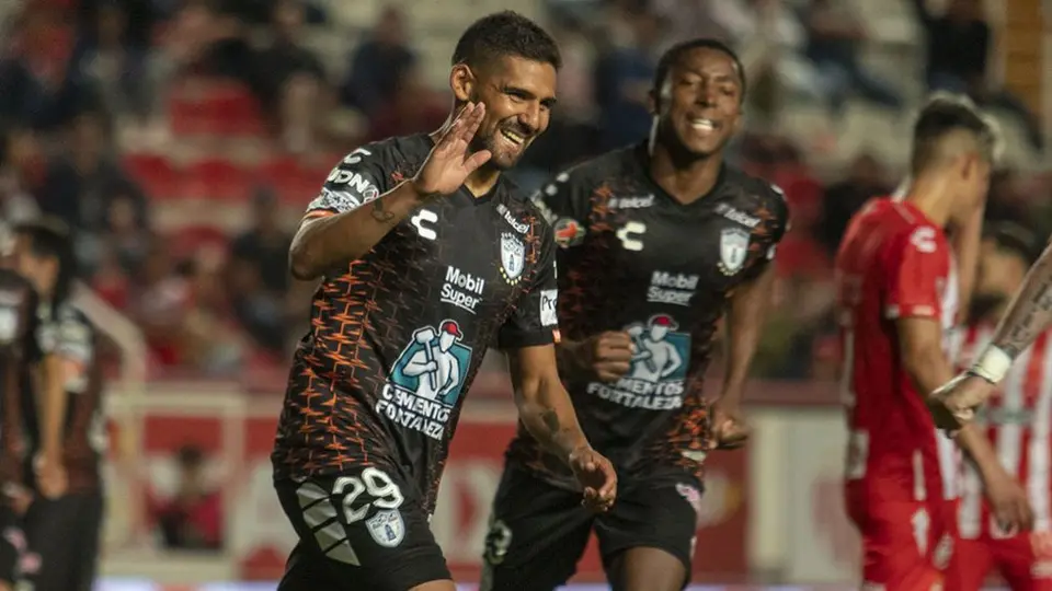 Pachuca sorprendió a Necaxa y se metió a pelea por zona de Liguilla