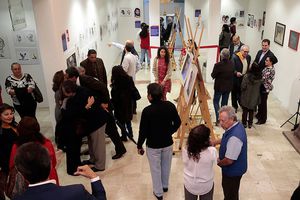 Inauguran exposición 'Una escalera al Cielo' de APEBAS