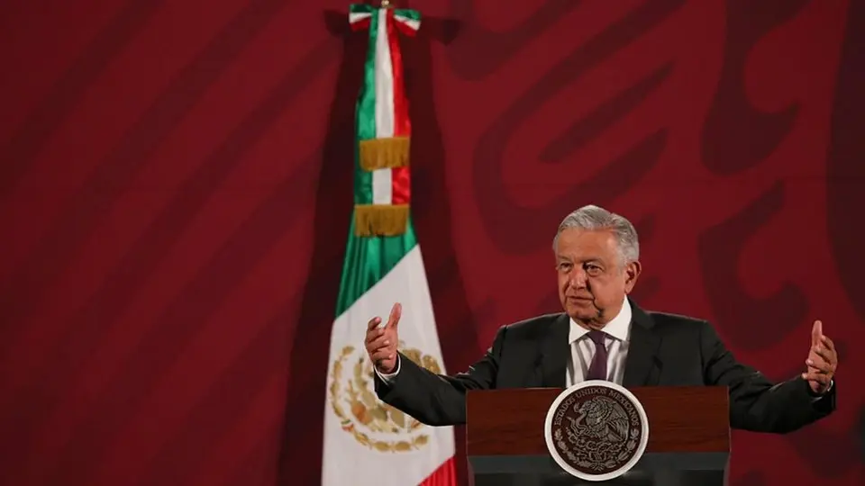 AMLO exhortó a la población a redoblar esfuerzos para combatir el coronavirus