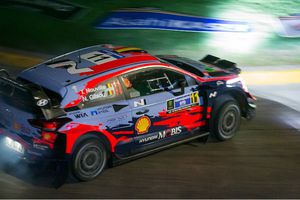 Thierry Neuville, líder de Rally Guanajuato México tras primera jornada
