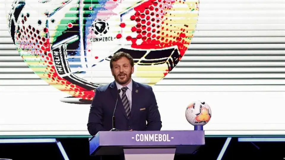 Conmebol pidió a FIFA activar fondo de ayuda para combatir crisis económica