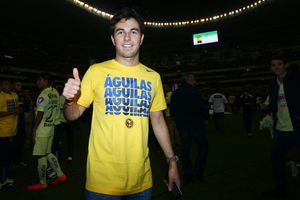 Checo Pérez regaló boletos para la Final de Ida entre Rayados y América