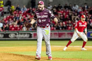 Tomateros derrotó a Venados y está a un paso del título