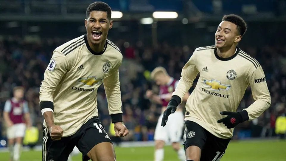 Manchester United se despidió del 2019 con victoria frente al Burnley