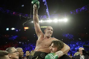 Tyson Fury venció a Deontay Wilder y es Campeón de Peso Completo de la CMB