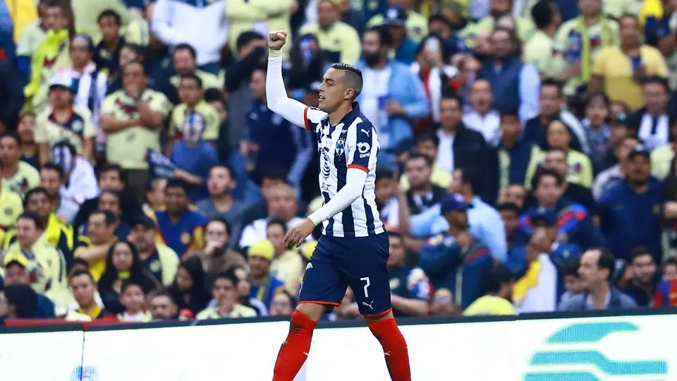 Rogelio Funes Mori presumió nuevo look para el 2020
