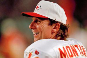 Joe Montana cree que Patriots cometió un error por dejar ir a Tom Brady