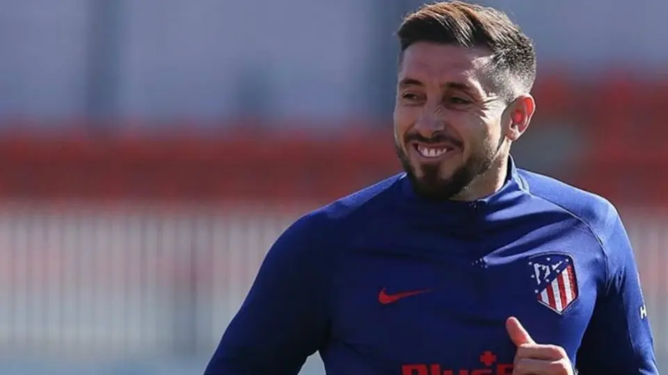 Héctor Herrera regresó a entrenar con el Atlético de Madrid