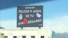 Video: Aficionado del Boca recordó el descenso del River en una pantalla gigante