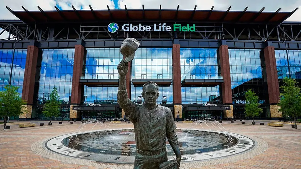 MLB analiza dividir a sus equipos en tres regiones para reanudar el beisbol