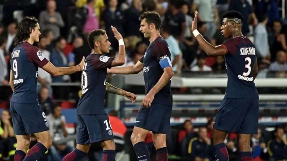 PSG desmintió que regalará fundas de celular de oro a sus jugadores