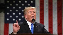 Donald Trump afirmó que erradicará el sida de EU en 10 años