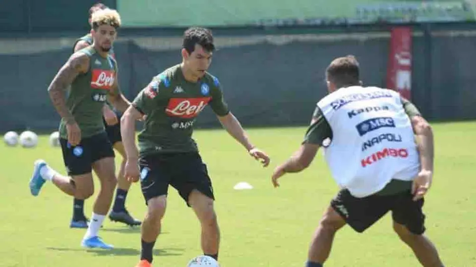 Chucky Lozano: Gattuso habría corrido al mexicano del entrenamiento de Napoli
