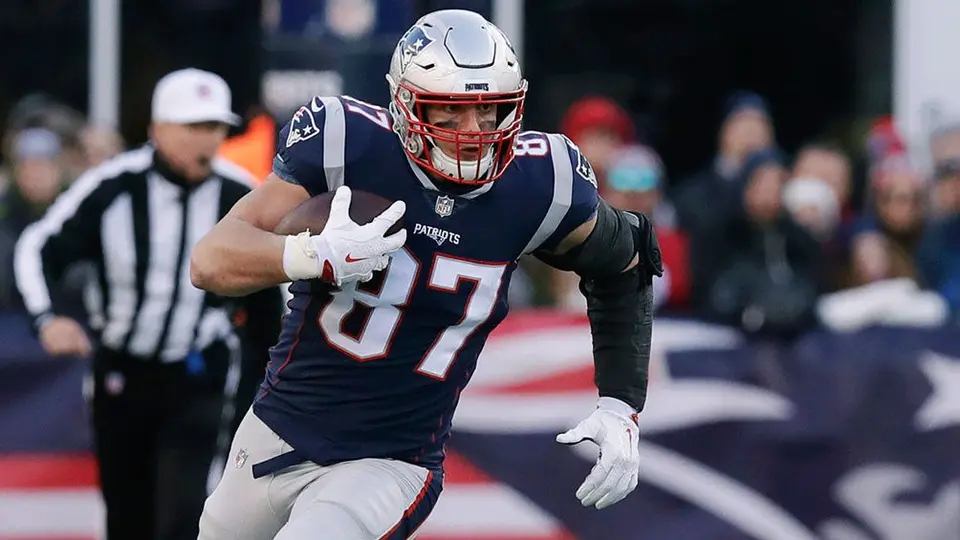 Rob Gronkowski se convertirá en analista de Fox Sports