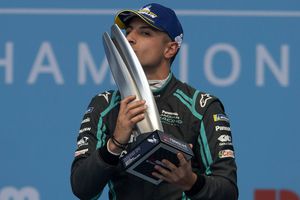 Fórmula E: Mitch Evans se corona dramáticamente en México