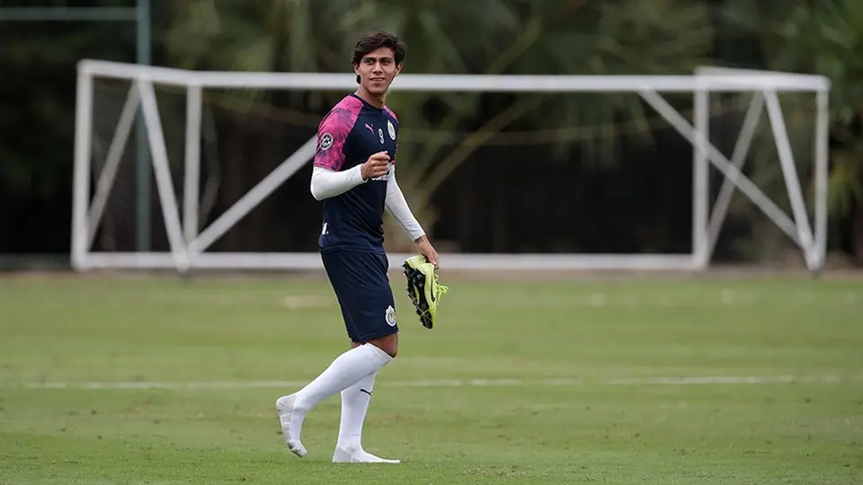 Cruz Azul descartó a JJ Macías por tener contrato de jugador de Primera