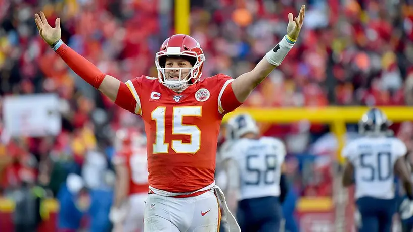Presidente de Chiefs: 'Queremos que Mahomes se quede aquí toda su carrera'