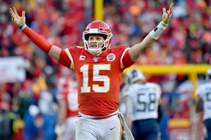 Presidente de Chiefs: 'Queremos que Mahomes se quede aquí toda su carrera'