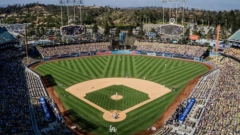 Dodger Stadium servirá como centro de pruebas para detectar Covid-19