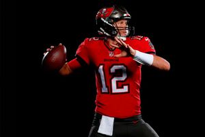 Buccaneers: Tom Brady lució por primera vez uniformes de Tampa Bay