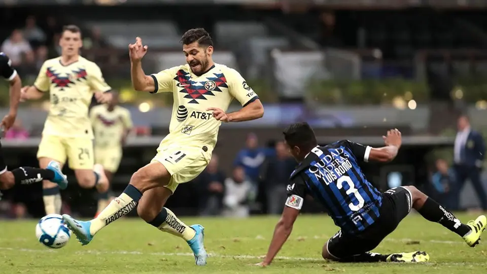 Henry Martín, con sabor a derrota pese a doblete contra Querétaro