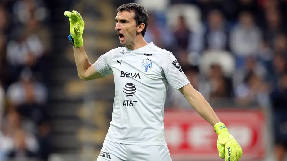 Barovero descartó regresar al futbol de Argentina