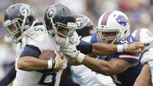 Bills vencen a Tennessee en duelo de defensas