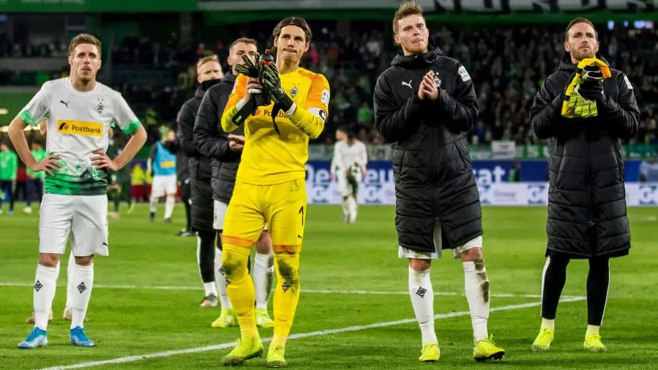 Jugadores del Mönchengladbach renunciaron a parte de su salario por el coronavirus