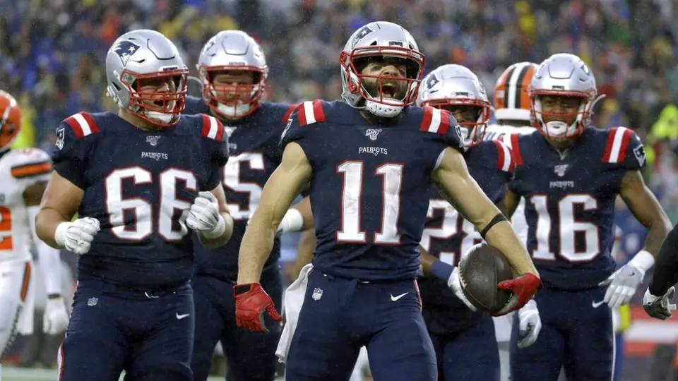 Belichick llegó a 300 victorias como entrenador en 'paliza' de Patriots sobre Cleveland