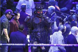 Deontay Wilder culpó a su disfraz por su derrota ante Fury 