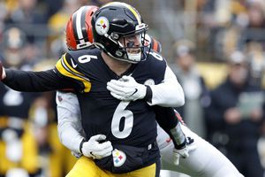 Steelers extienden hegemonía sobre Browns y se meten a la pelea por Playoffs