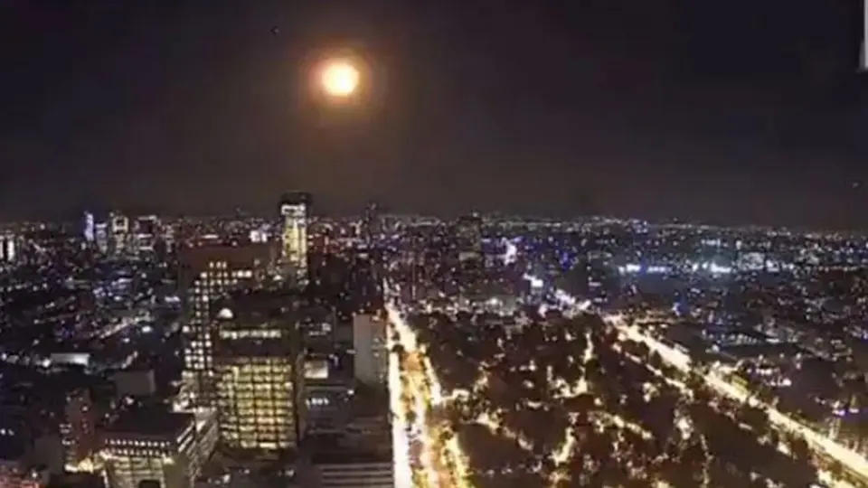 'Meteorito' iluminó el cielo del centro de México