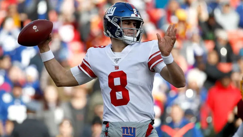Daniel Jones brilló en su regreso con Giants tras superar a Redskins
