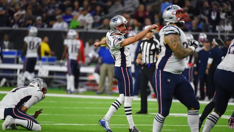 Patriots se quedó sin pateador por cuarta vez en la campaña