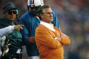 Don Shula, leyenda de los Dolphins y la NFL, murió a los 90 años