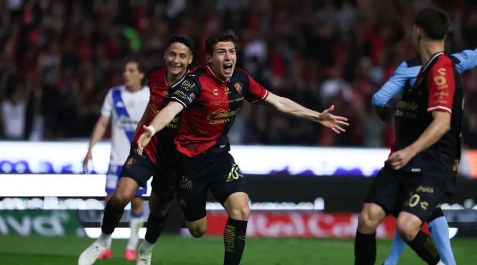 José Martín marca un doblete ante el Puebla en el Jalisco | MEXSPORT