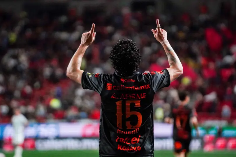 Rivero festejando el gol con Tijuana ante Santos l MEXSPORT