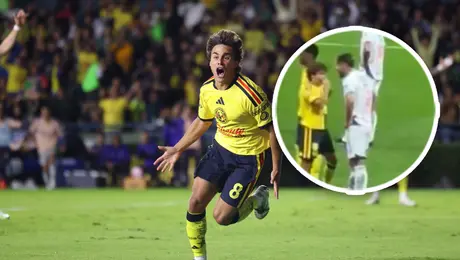 ¿Robo del América? Jugadores de Pachuca reclamaban roja para Carlos Álvarez