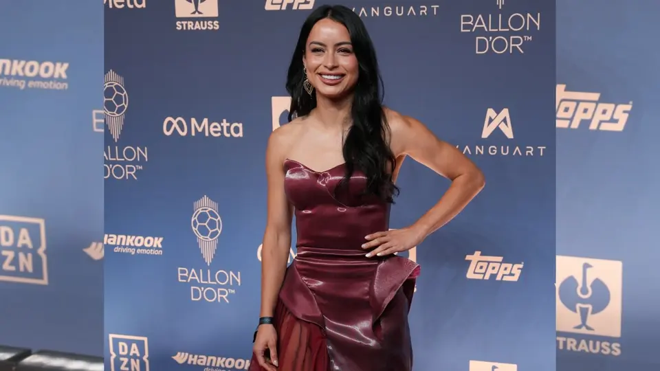 Scarlett Camberos en la alfombra roja del Balón de Oro en Londres | AP