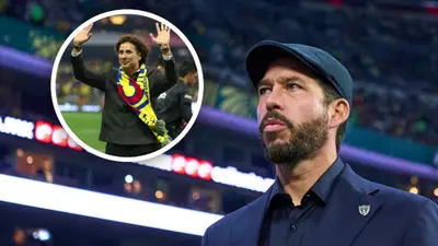 Benjamín Mora elogia a Memo Ochoa: 'El mejor arquero en la historia de nuestro país'
