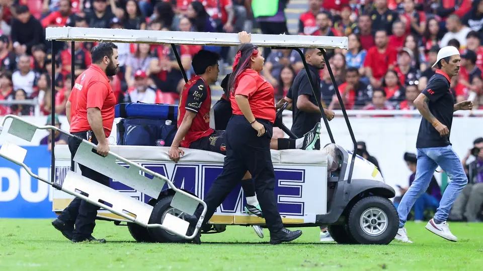 Elías Montiel enciende las alarmas en Atlas, luego de salir lesionado ante Puebla