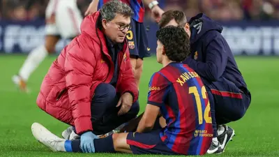 Barcelona confirma lesión de Xavi Espart; estará siete semanas de baja