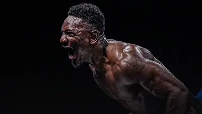 ¿Cuál es el récord de Christian Mbilli, rival del Canelo Álvarez?