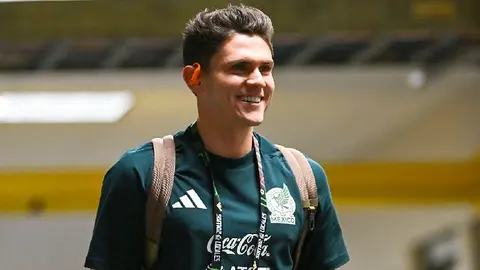 Israel Reyes en concentración con México l IMAGO7