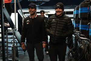 Checo Pérez y Valtteri Bottas comenzaron con las pruebas con Cadillac