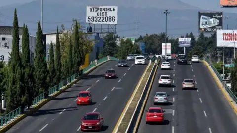 Podrán evitar la tenencia si el auto vale menos de 638 mil pesos / Redes Sociales