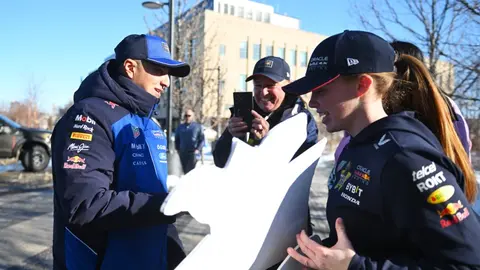 Hadjar ascendió a Red Bull para la Temporada 2026