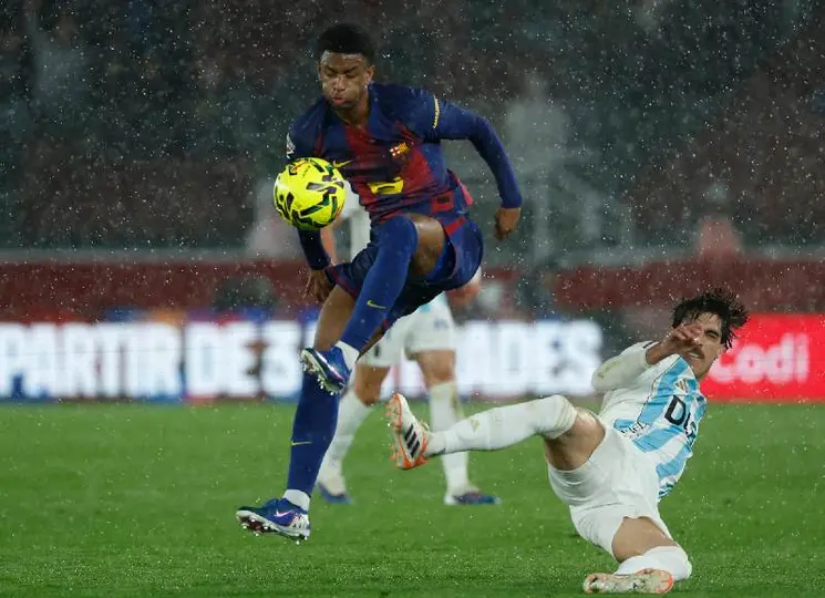 Barcelona ante Oviedo l AP