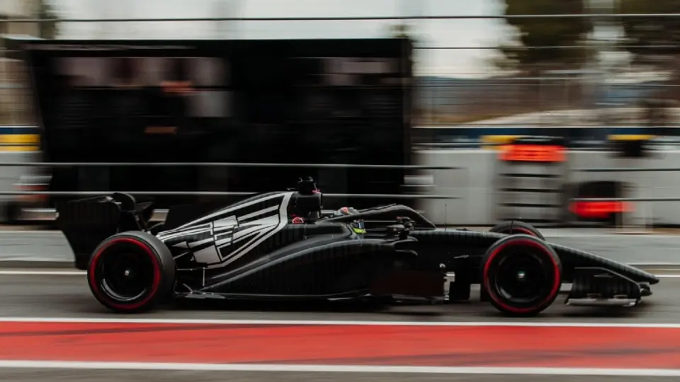 Checo y Cadillac tuvieron actividad este lunes en el shakedown en Barcelona