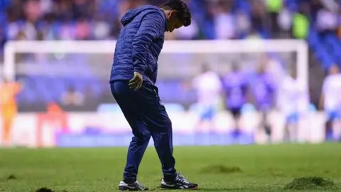 Sebastián Cordova habla sobre la cancha del Estadio Cuauhtémoc: "Se ve que ha estado muy fea"